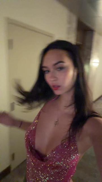 @Mia