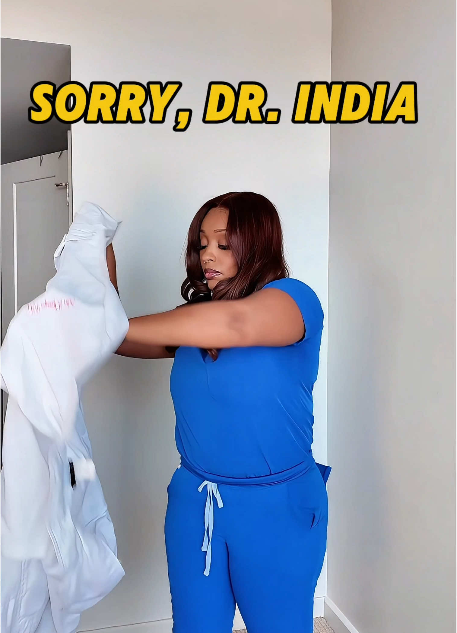 @Dr.India Ashé Lifestyle+Beauty