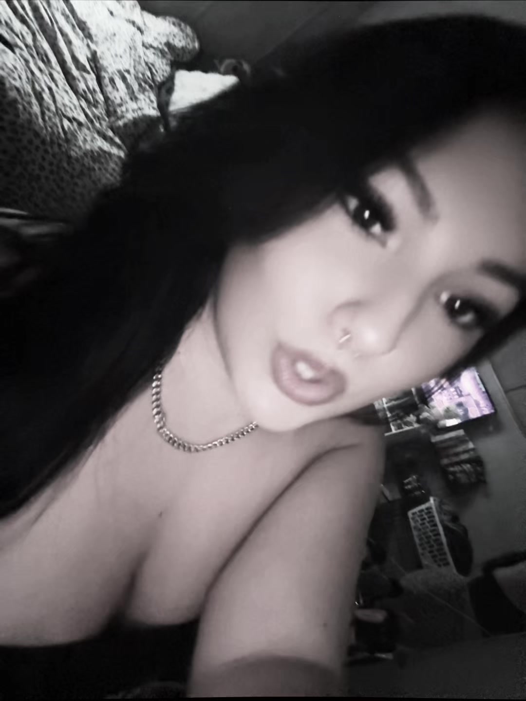 @BROOKLYNN 🐝🪴🩵