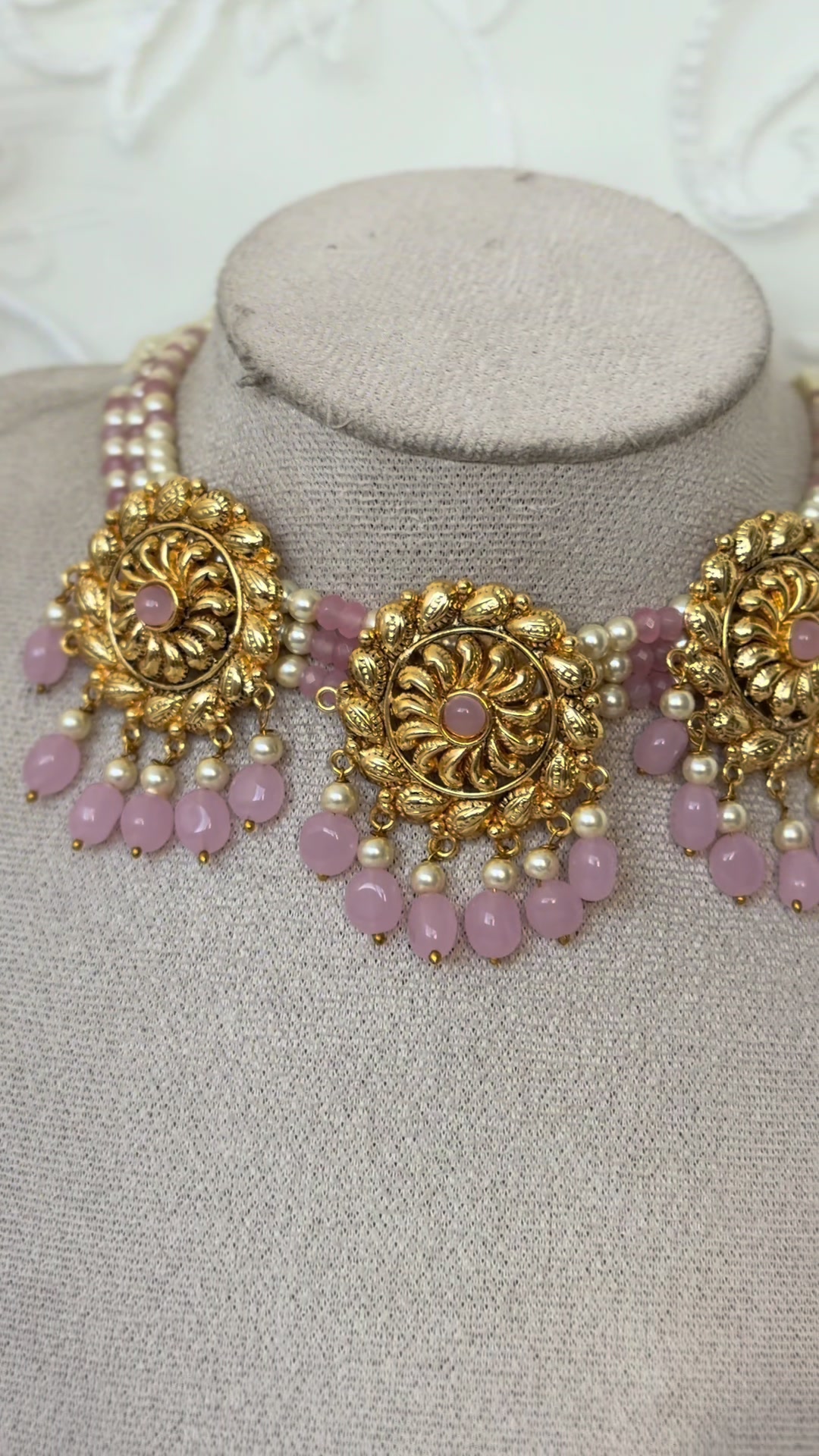 @Mahi Designs