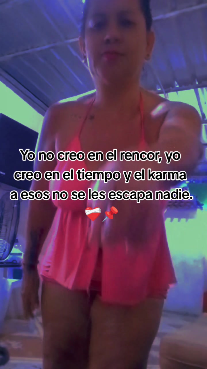 @Soy tu hembra .traviesa😋