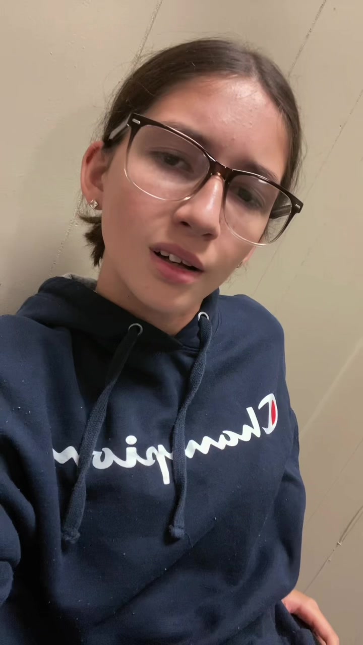 @MIA MOORE🖕🏻🫦🤬🤦🏻♀️😂