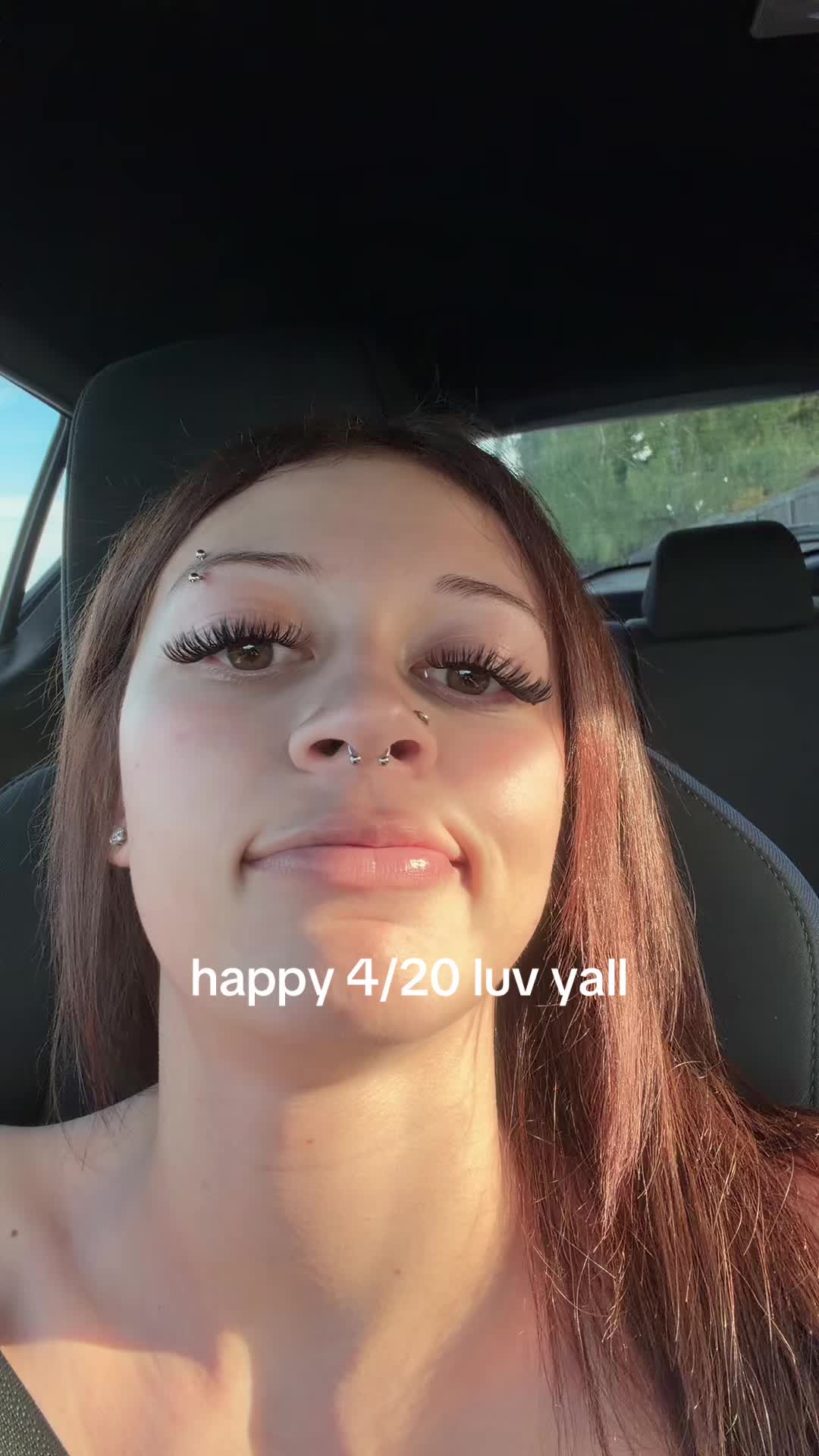 @️