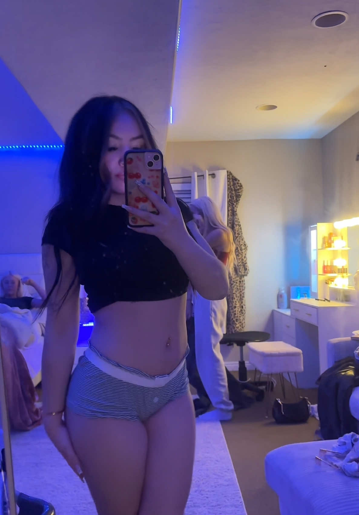 @zarasssecretaccnt