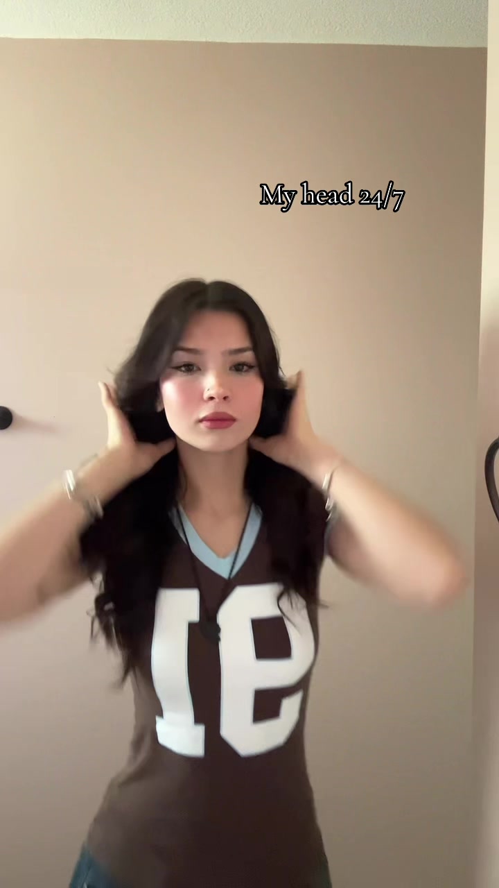 @M O O N