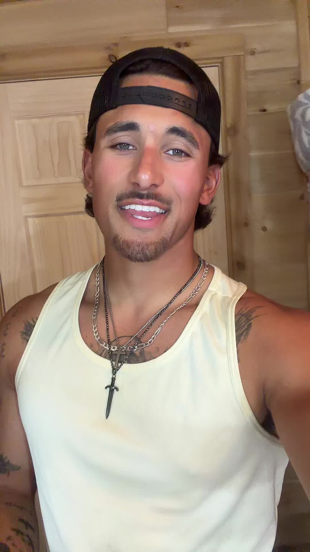 @beauweldon2