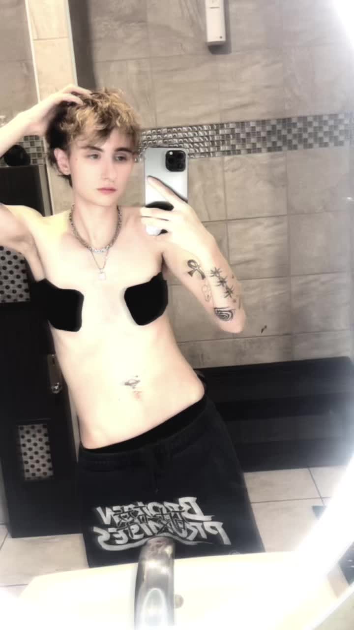 @𝕷