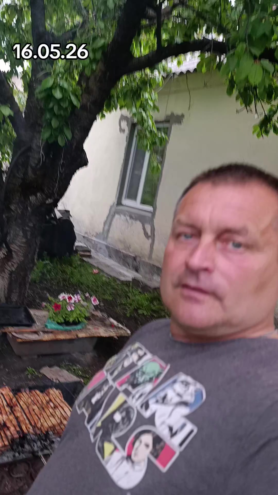@Славік і Село