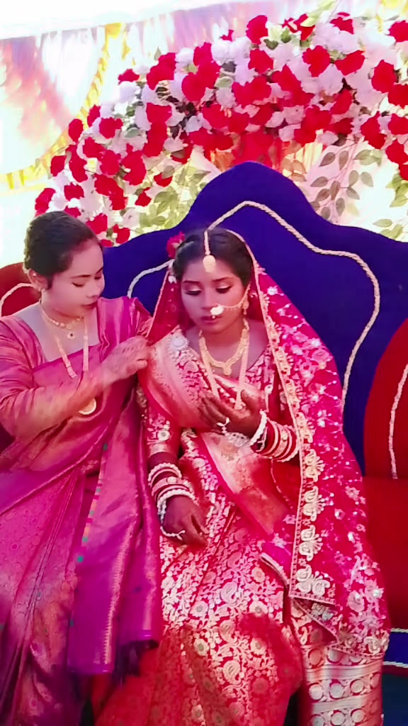 @Aliya Khan