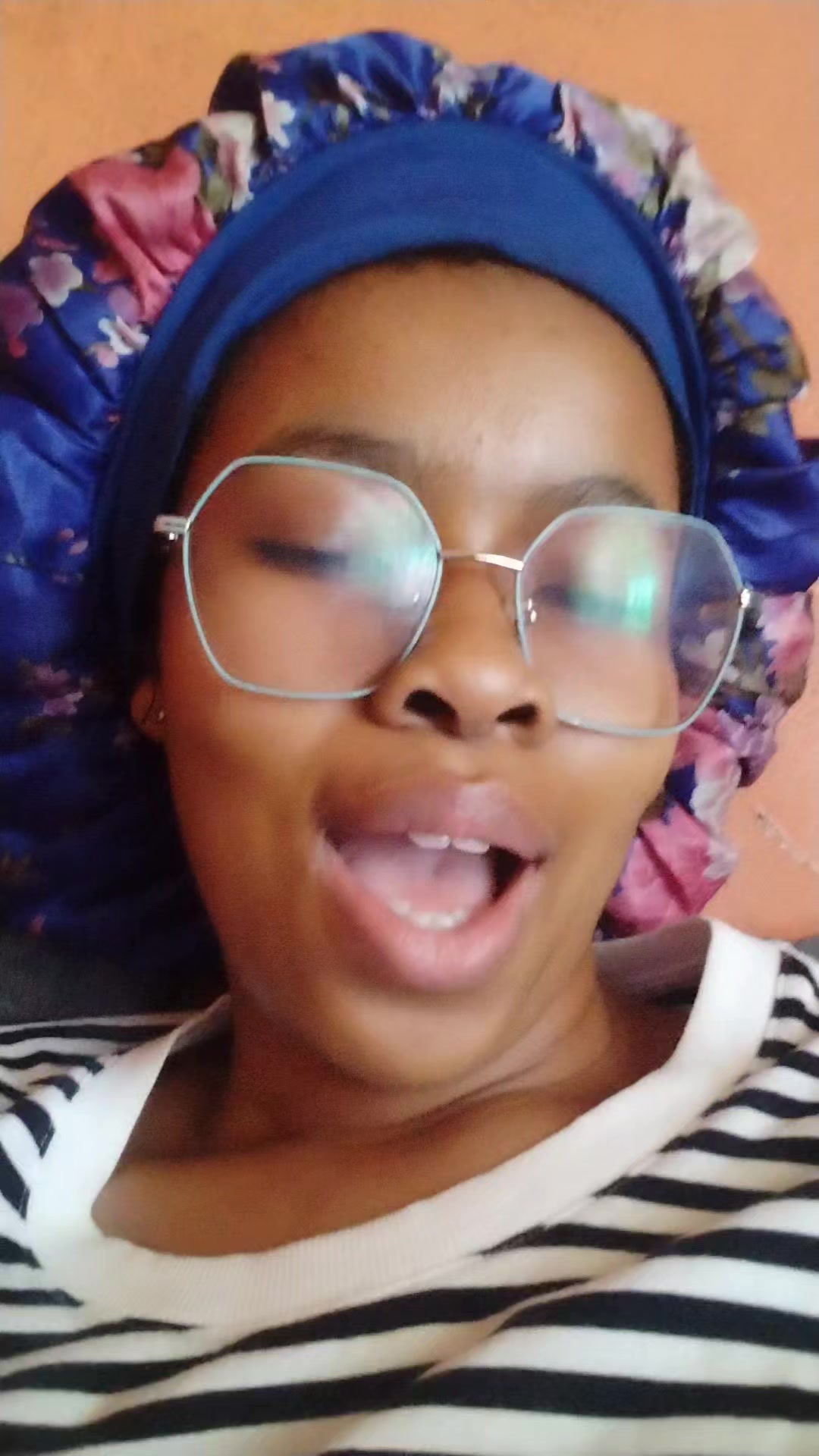 @Vuyina.W