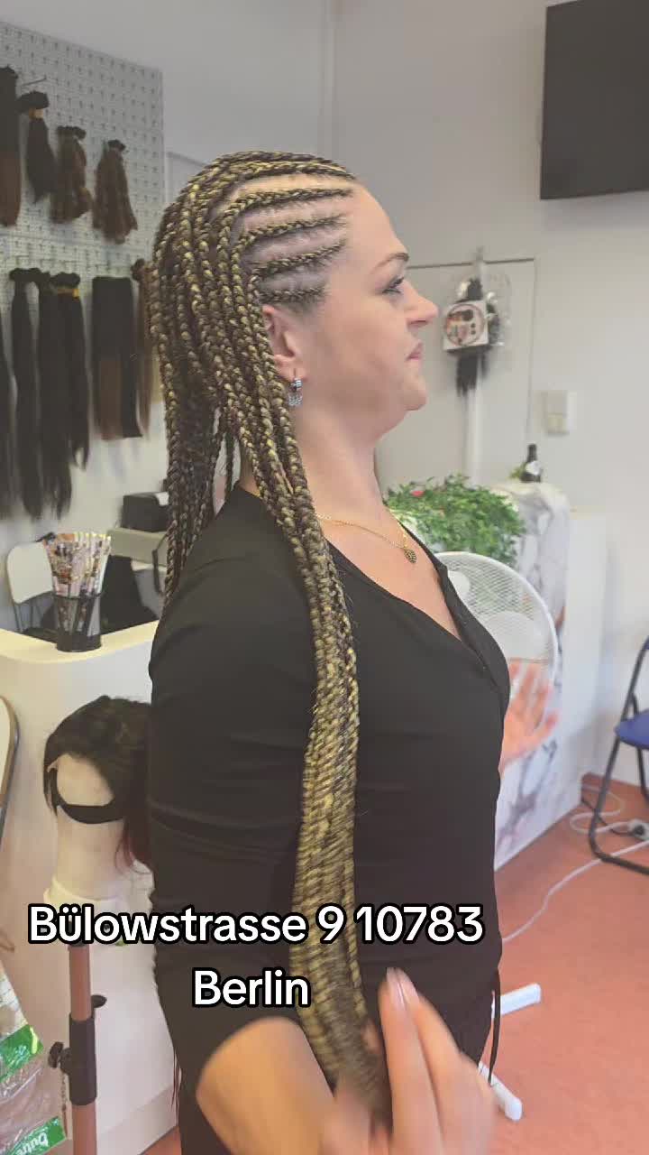 @Stella Afro BeautySalonBerlin