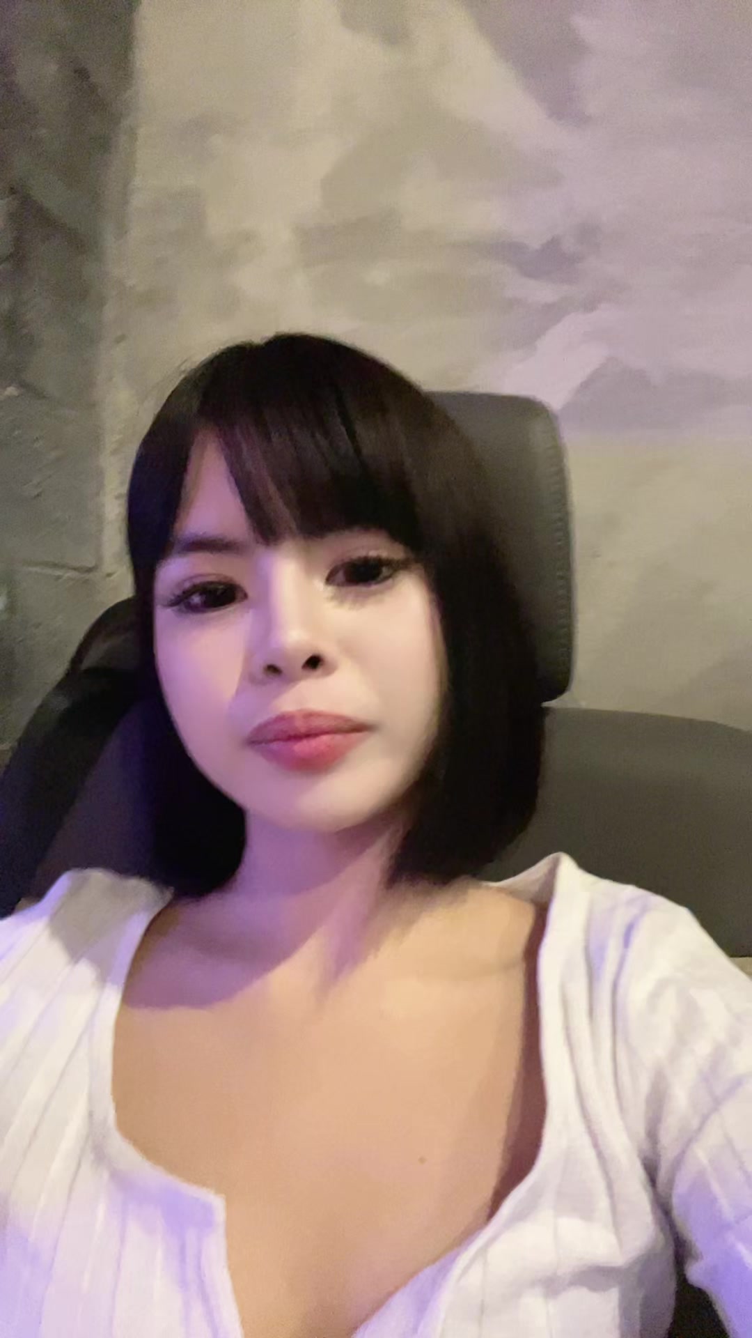 @Zey