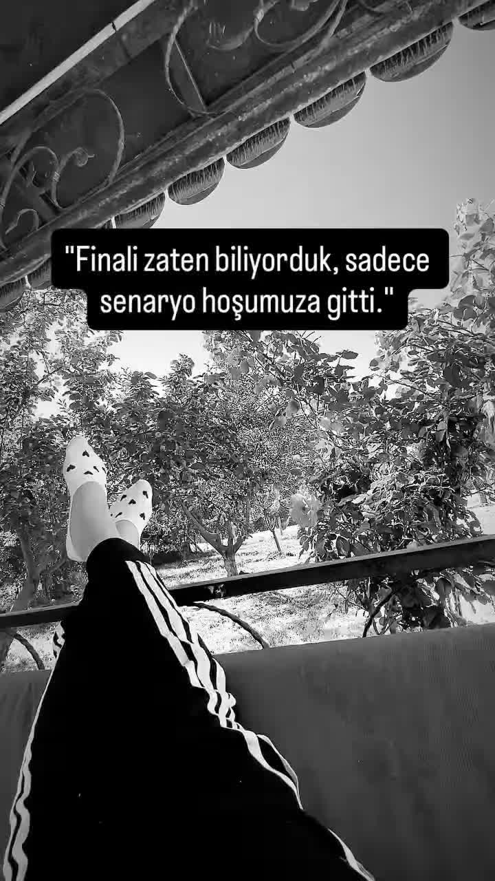 @emelııı