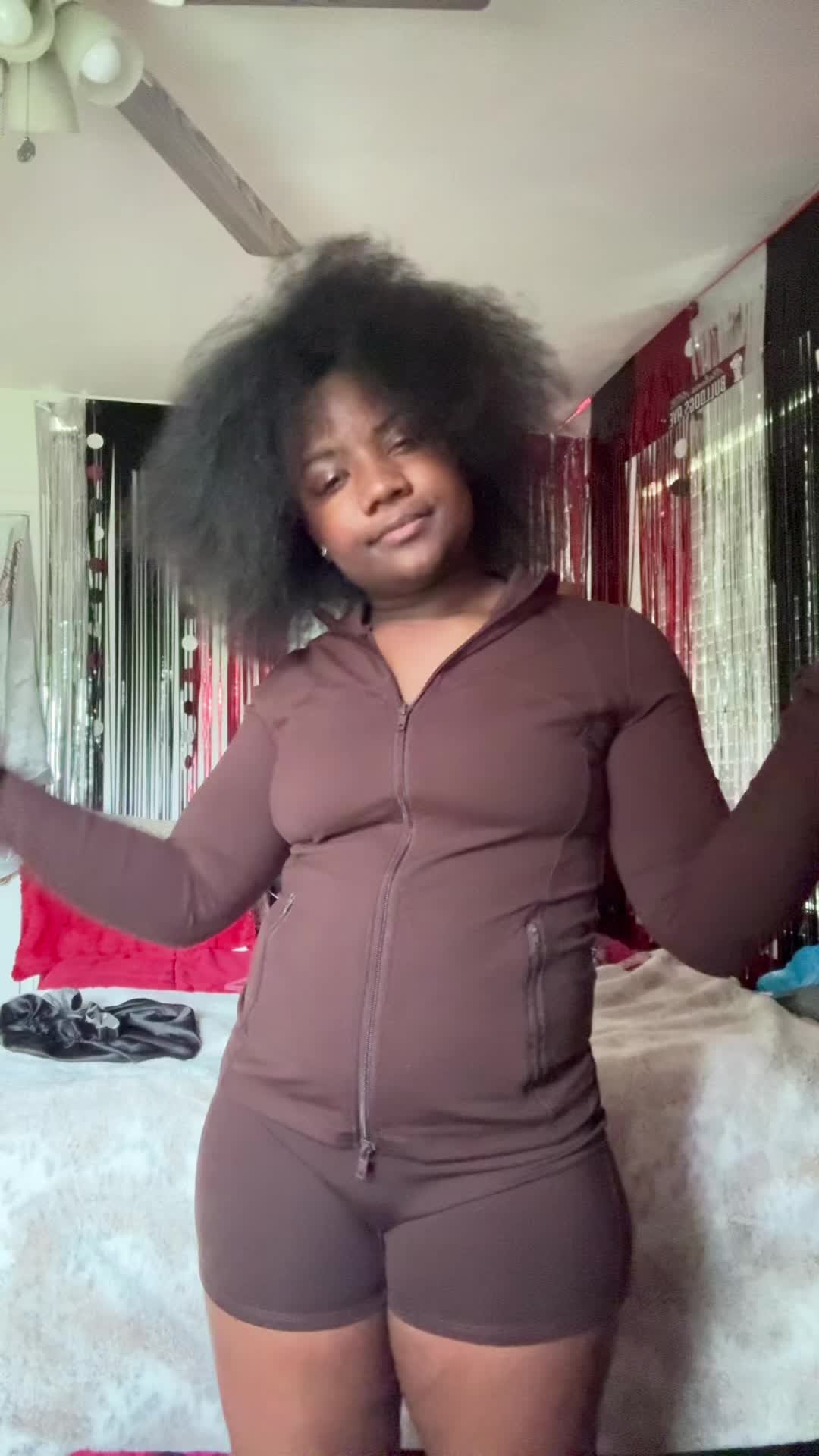 @_.keepinupwnae