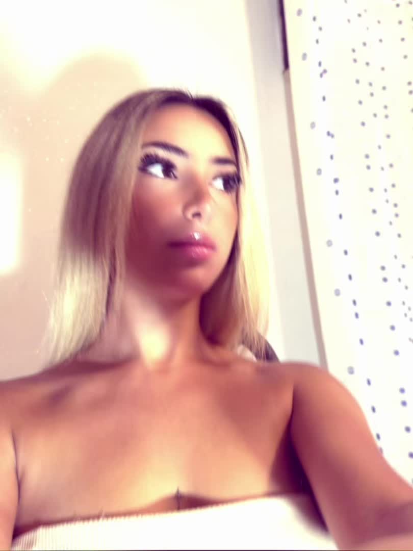 @✨𝕬𝖑𝖊$$𝖎𝖆✨
