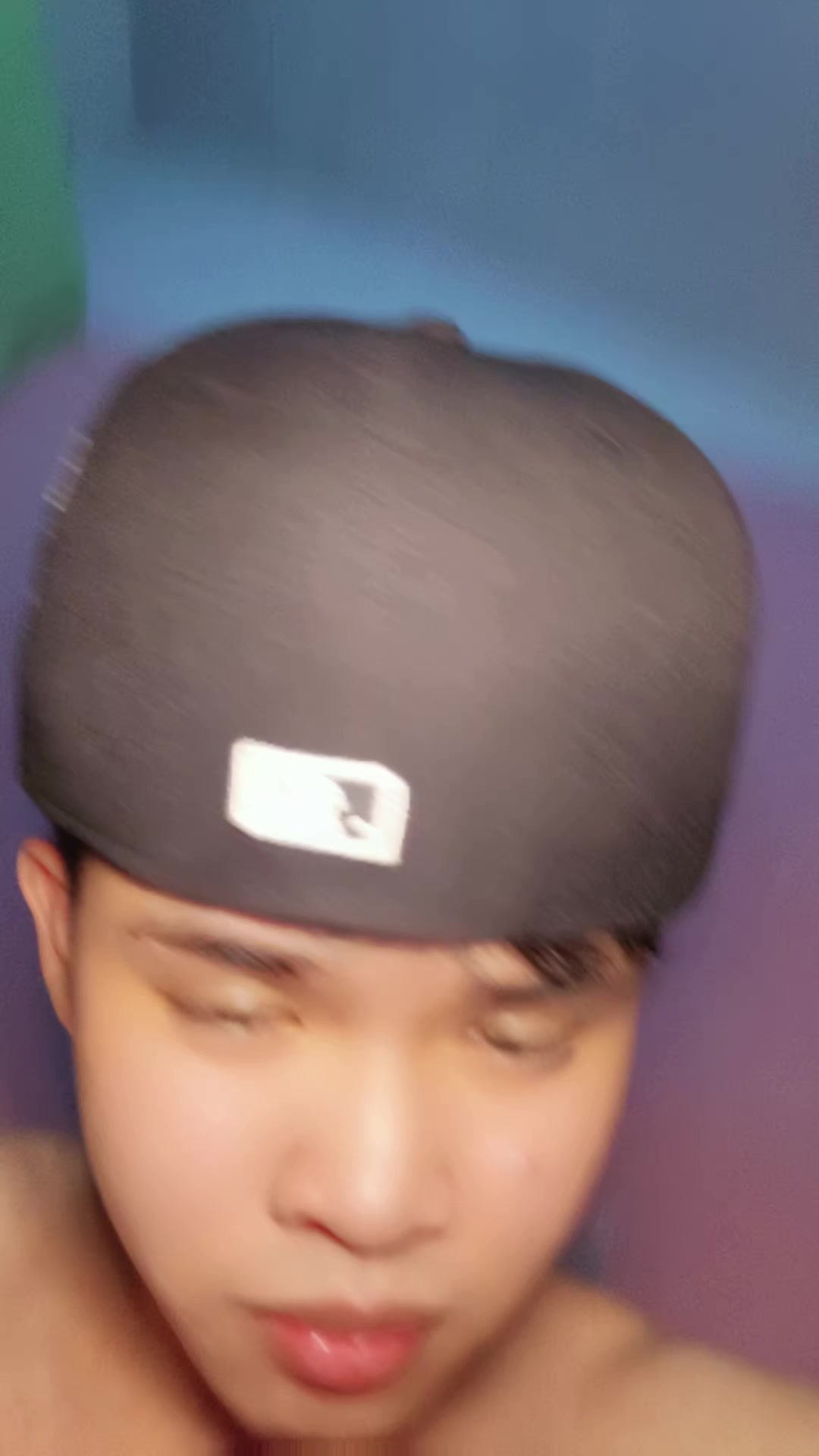 @emji_🧐