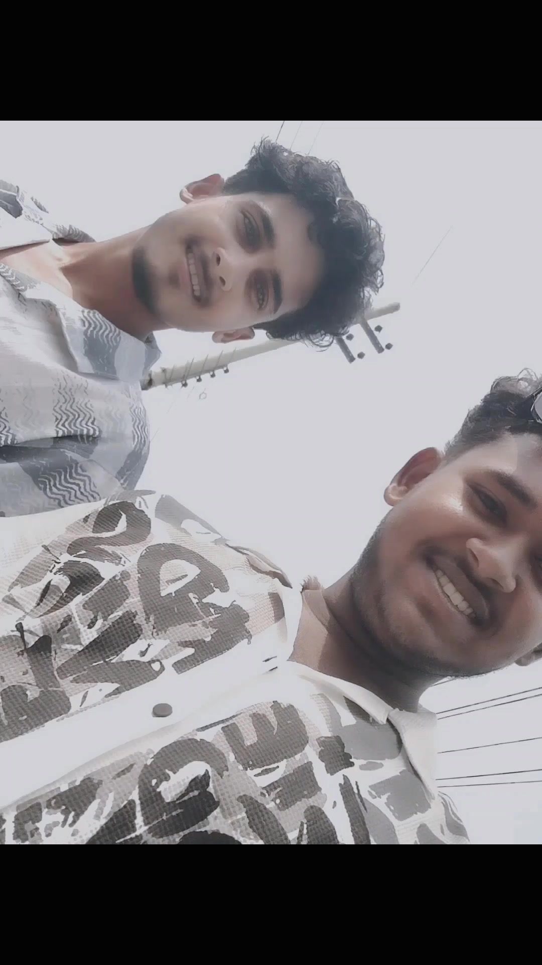 @𝐒Ĩyꫝɱ ╰‿╯