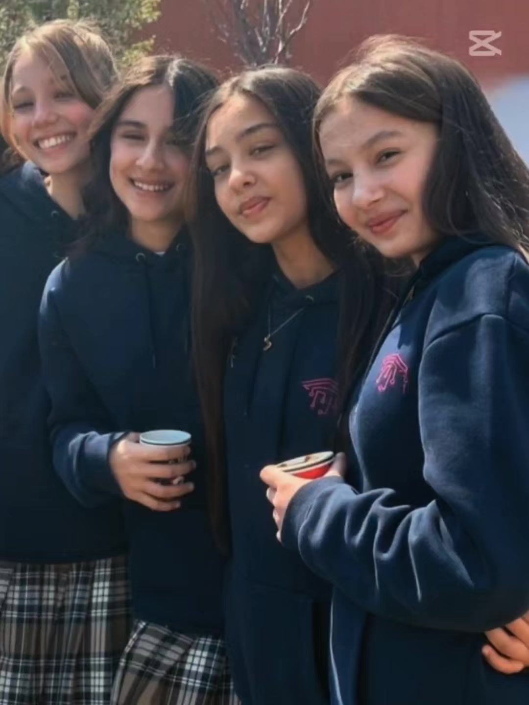 @𝐌𝐢𝐫𝐚&deg;