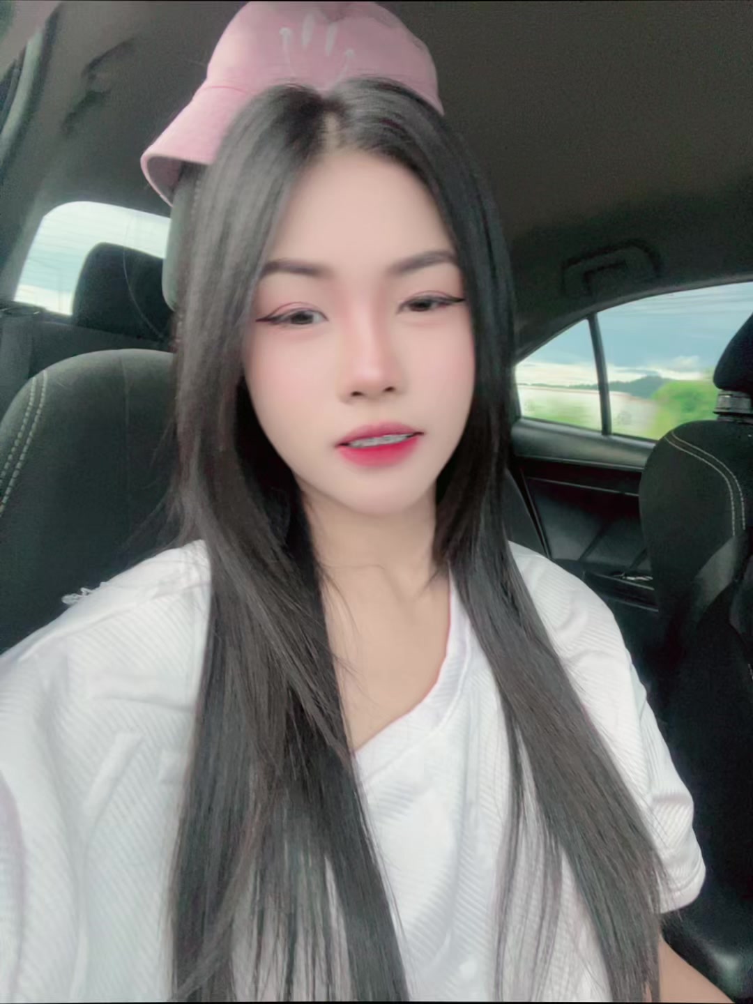 @นิก กัญญาวีร์