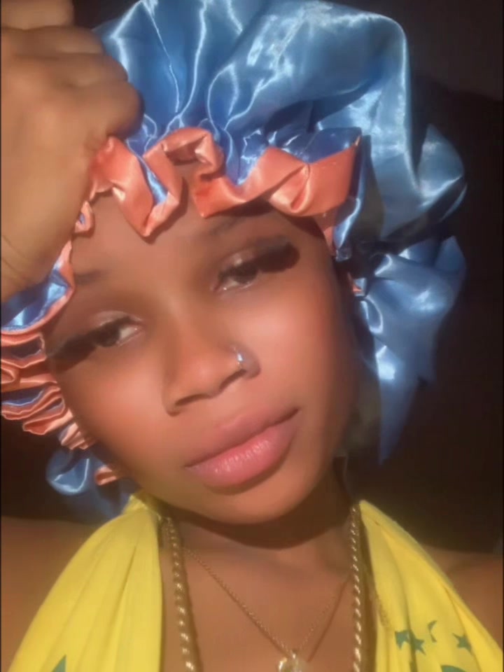 @S🦋a🌹n🥰d🌟r🥰a》€ G😚ld