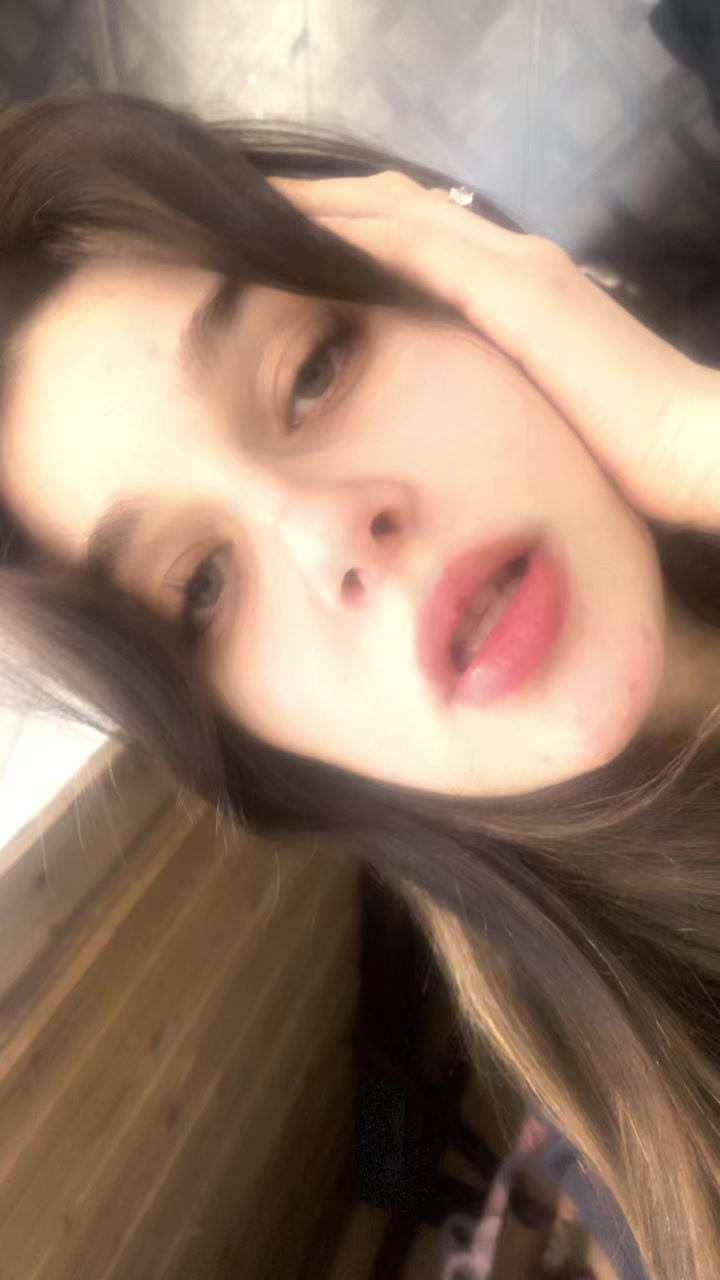 @Camilla_02_03