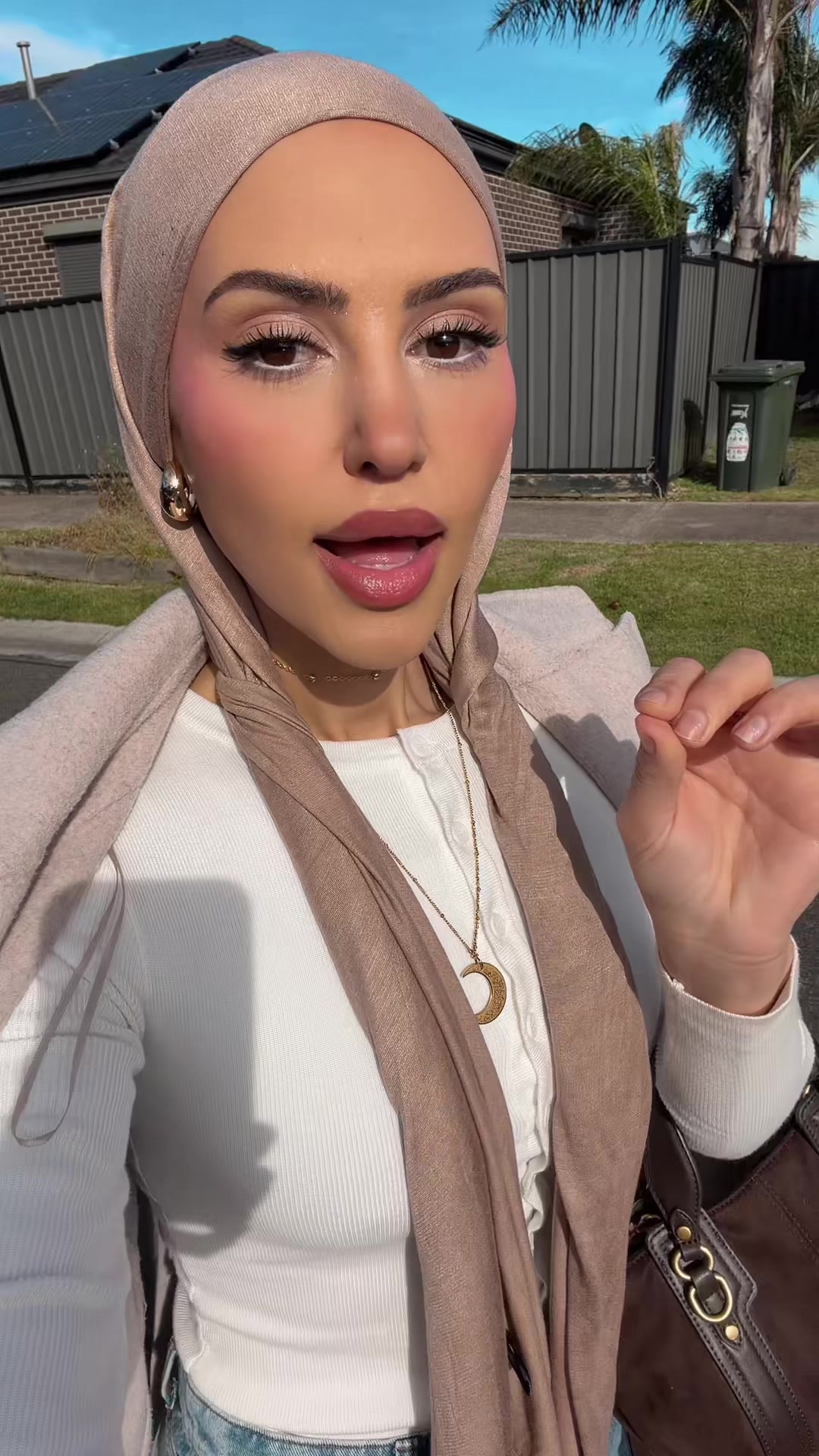 @Ümz✨