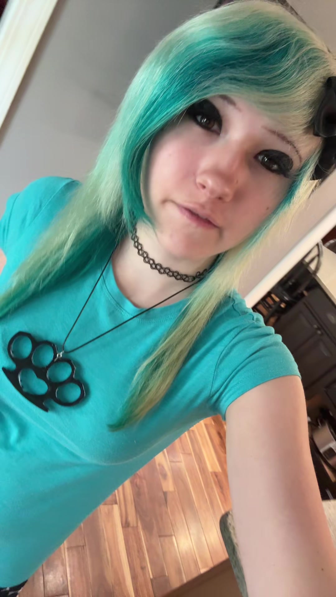 @🧁🍭Ellamayo💎☮️