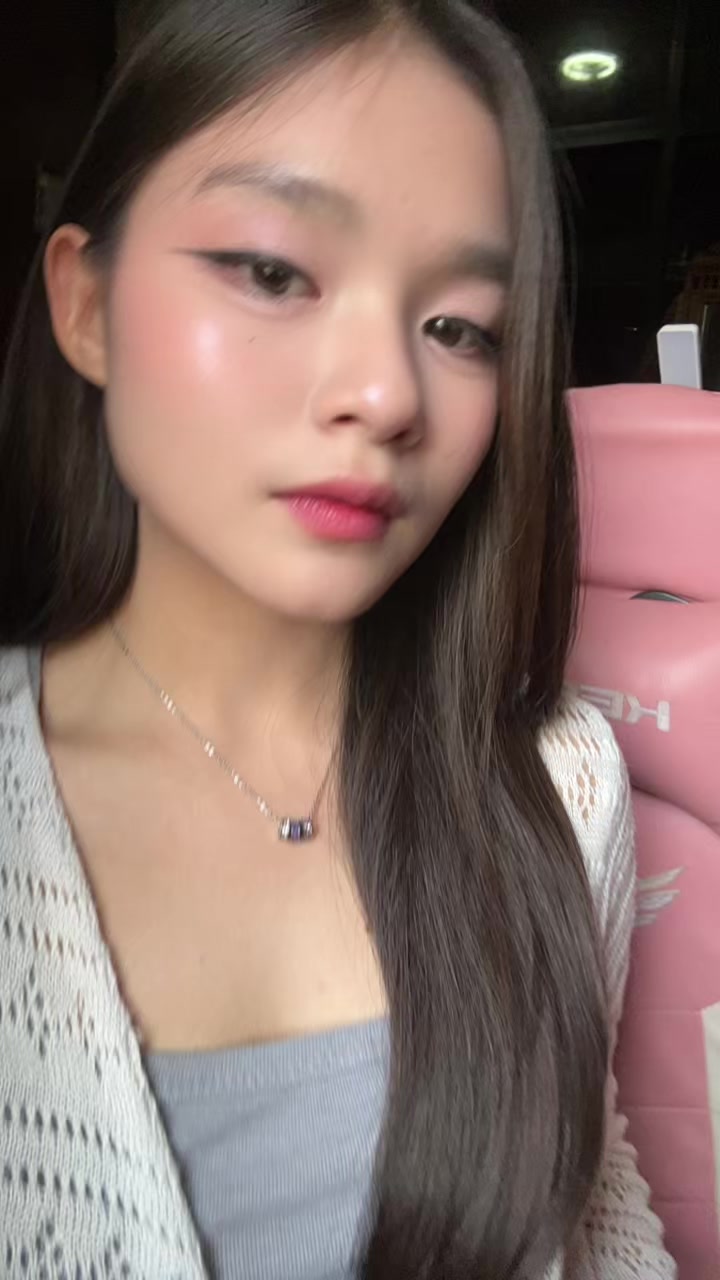 @luvl3y.lana