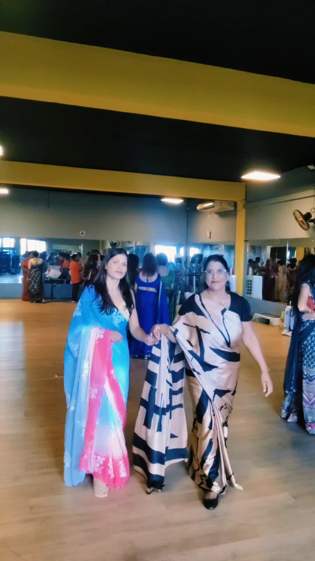 @Siyaa Dhaara