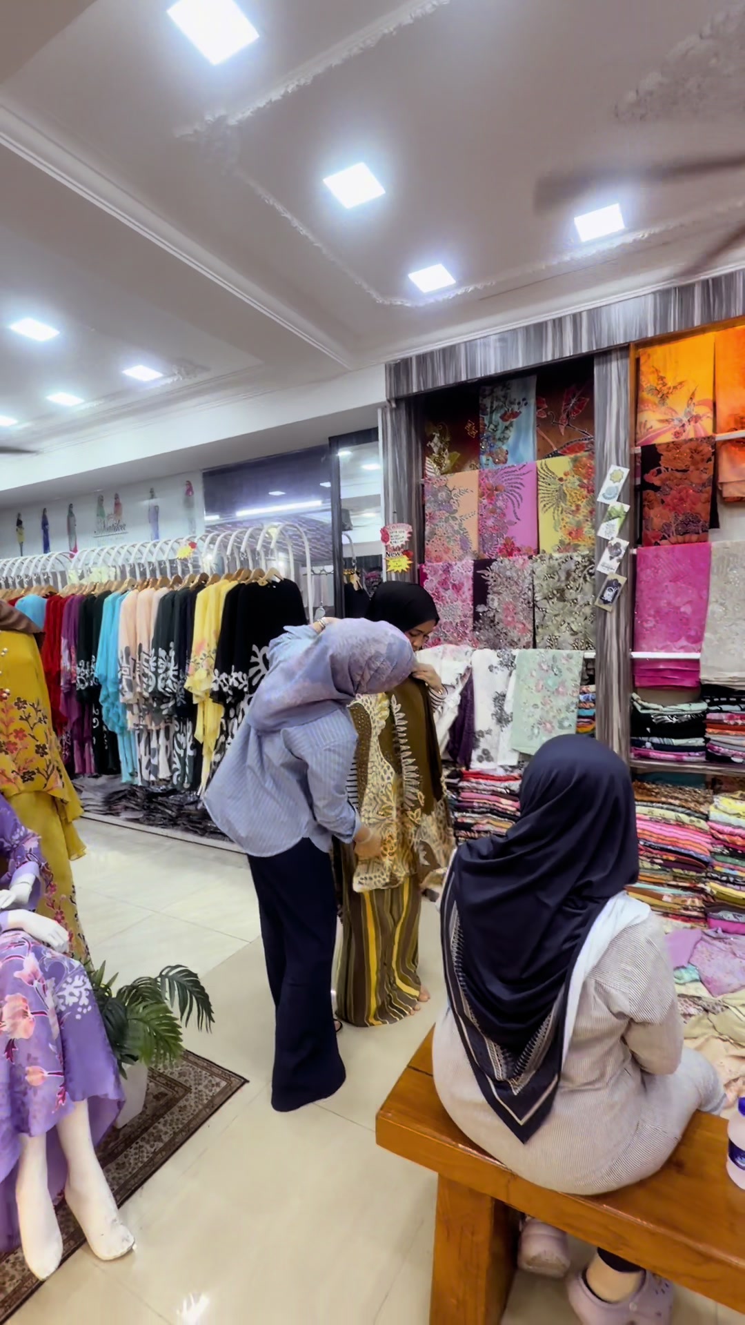 @Natika Batik & Songket