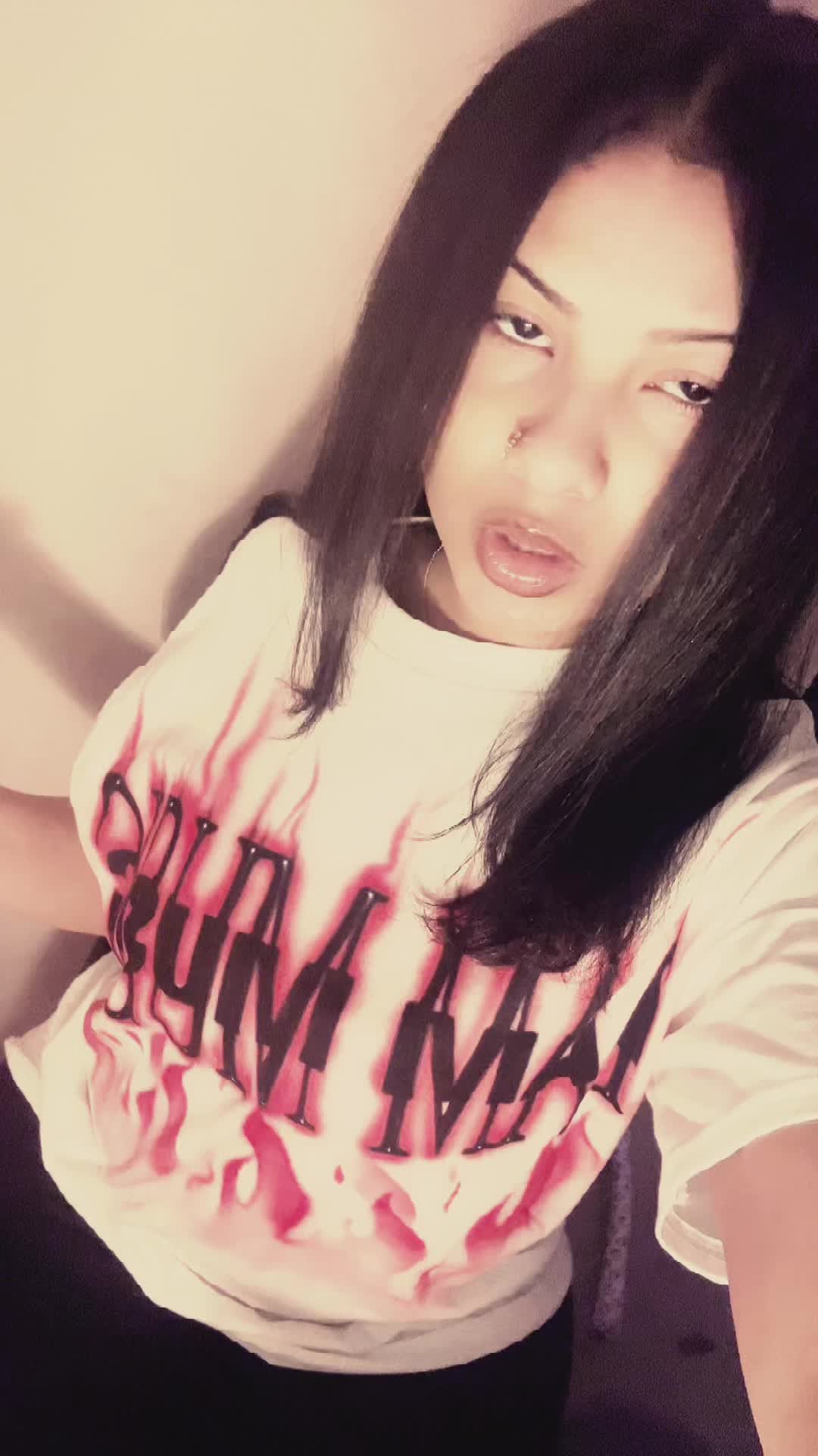 @⃟