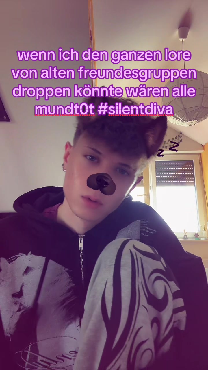 @julian⋆¥⭒¡˚。٠࣪⭑