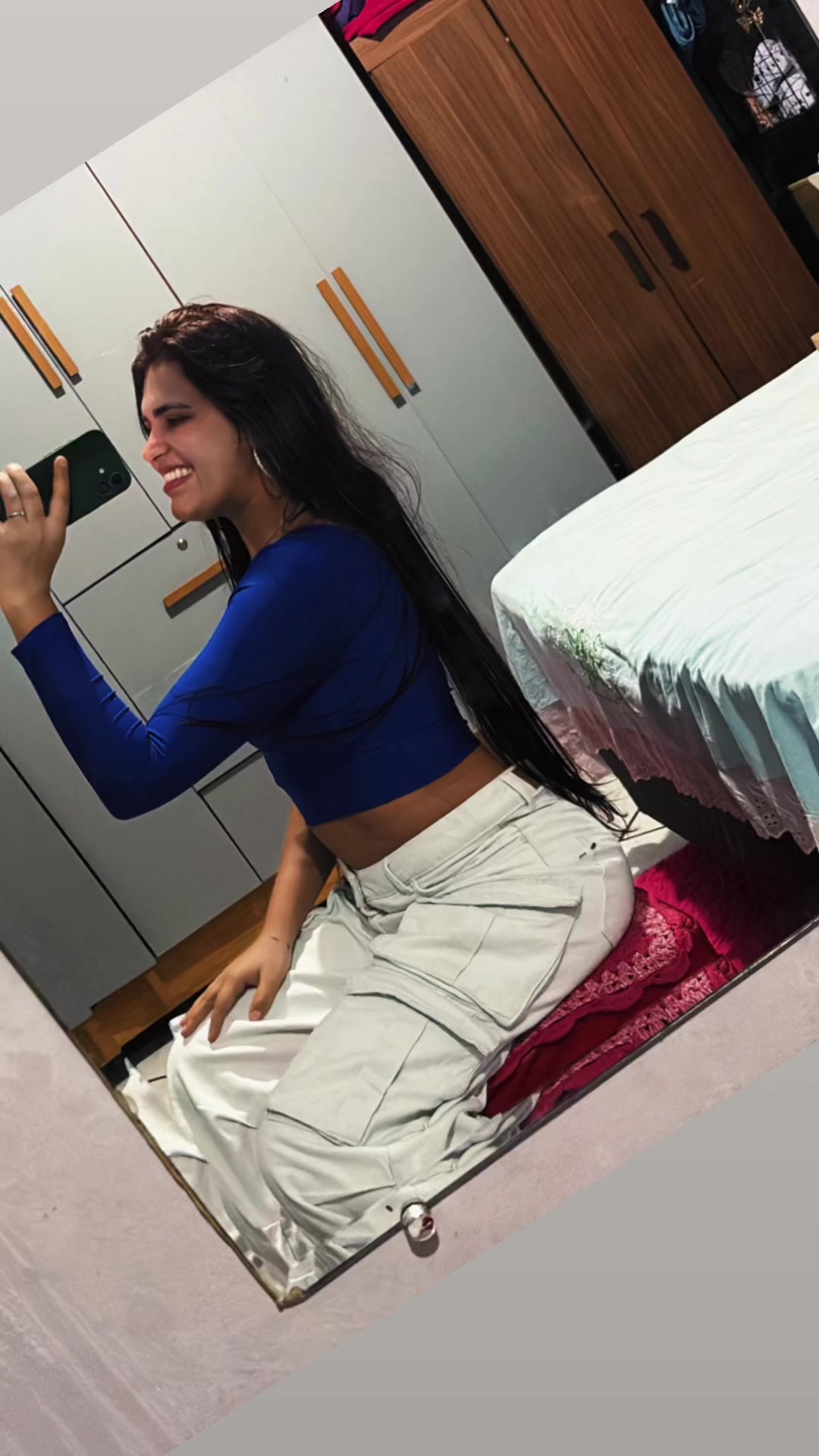 @Raquel_hello