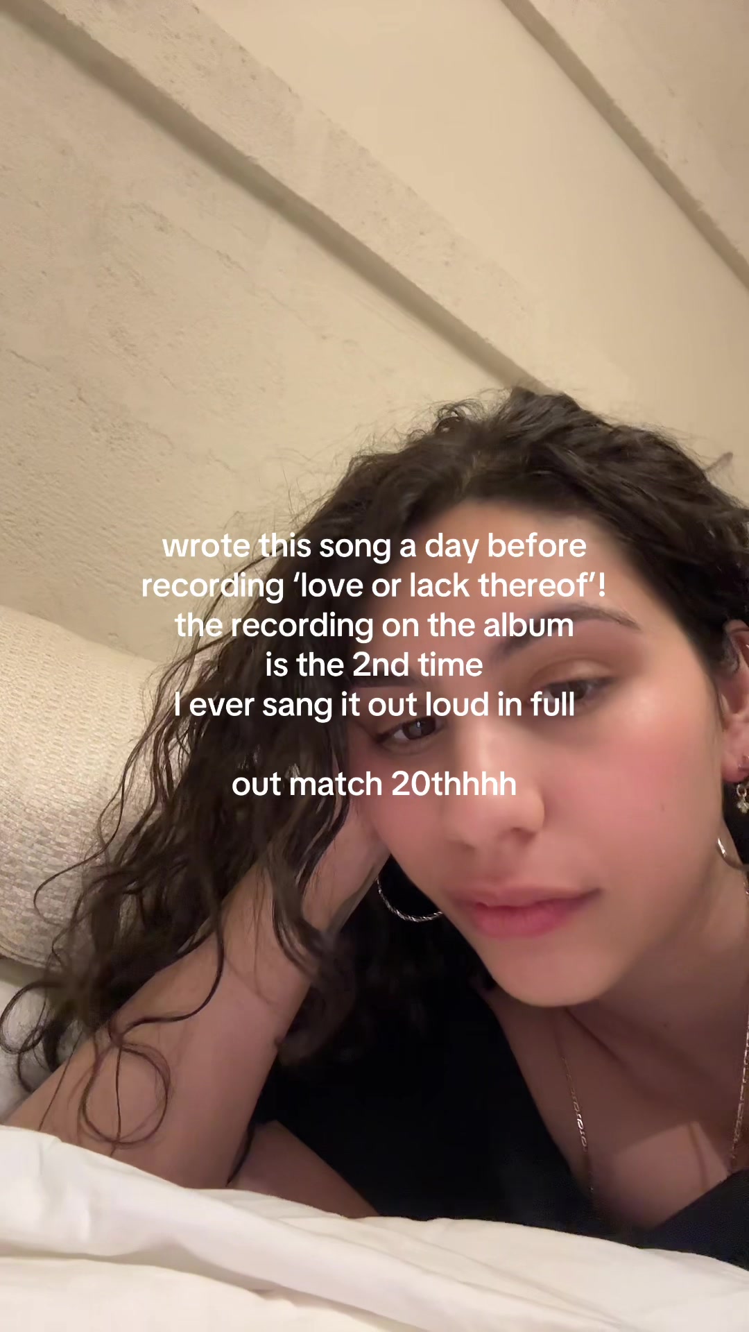 @Alessia Cara