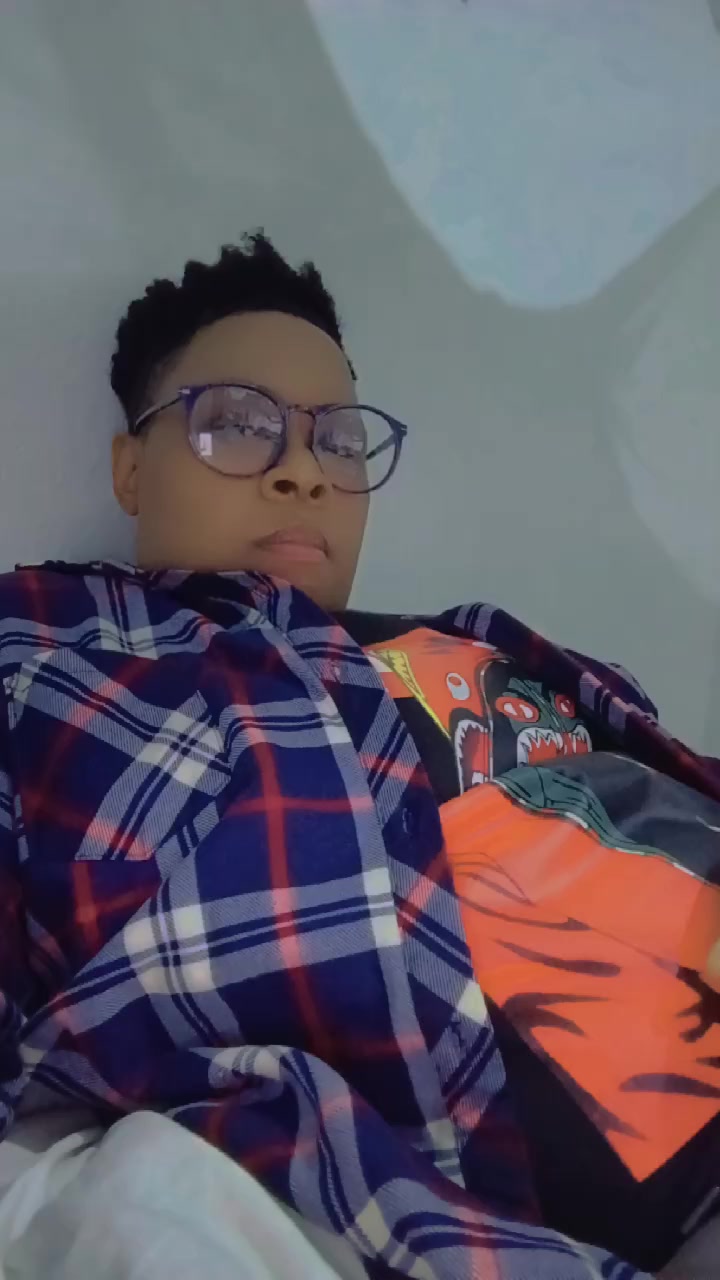@YOUNGMO ๐ YOUNG CHEDDER