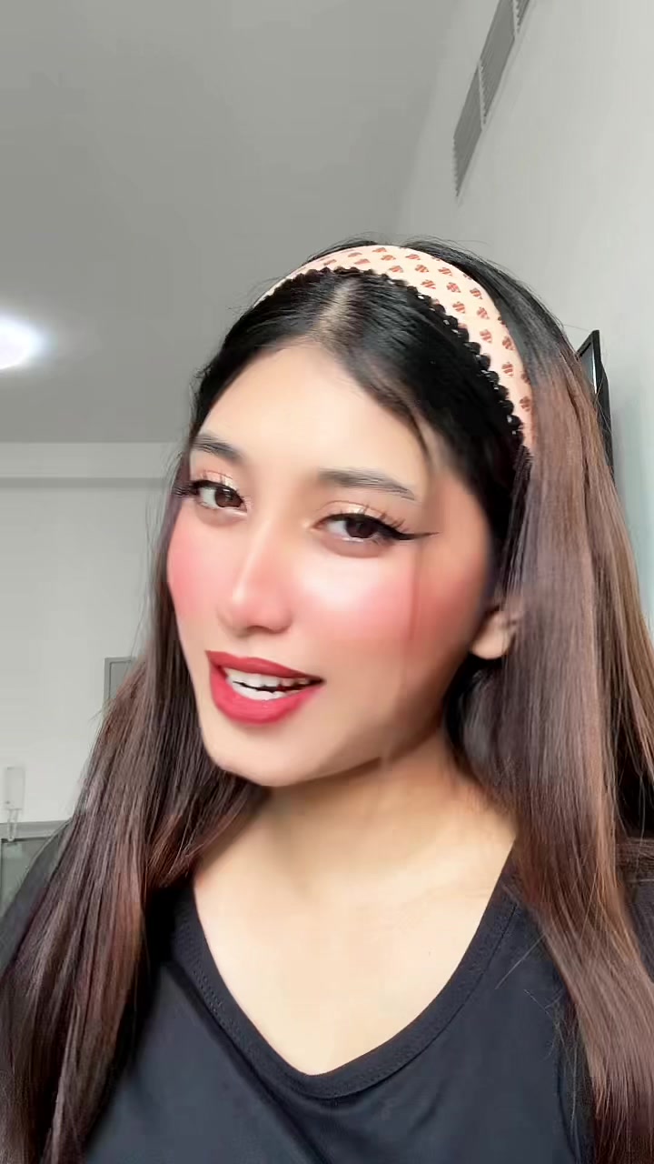 @🐰
