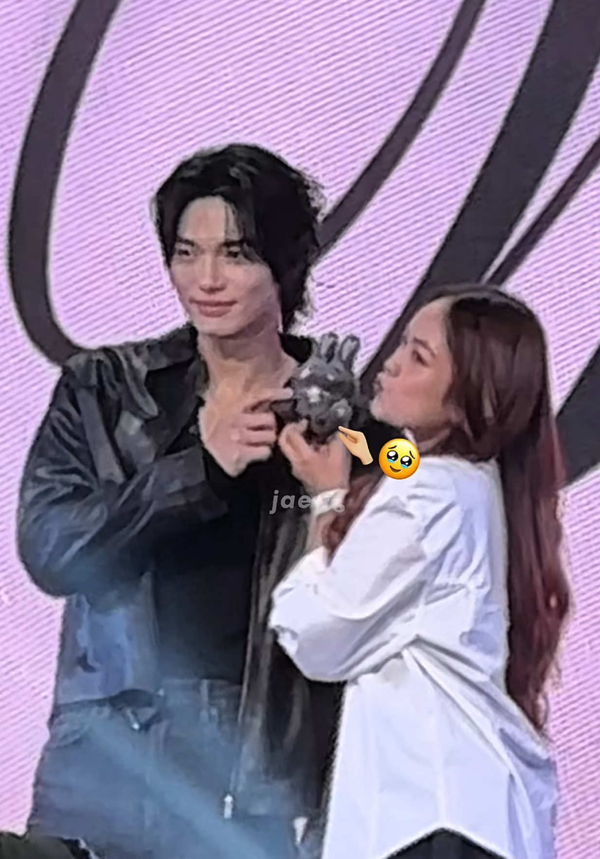 @jae ♡⊹⋆˙