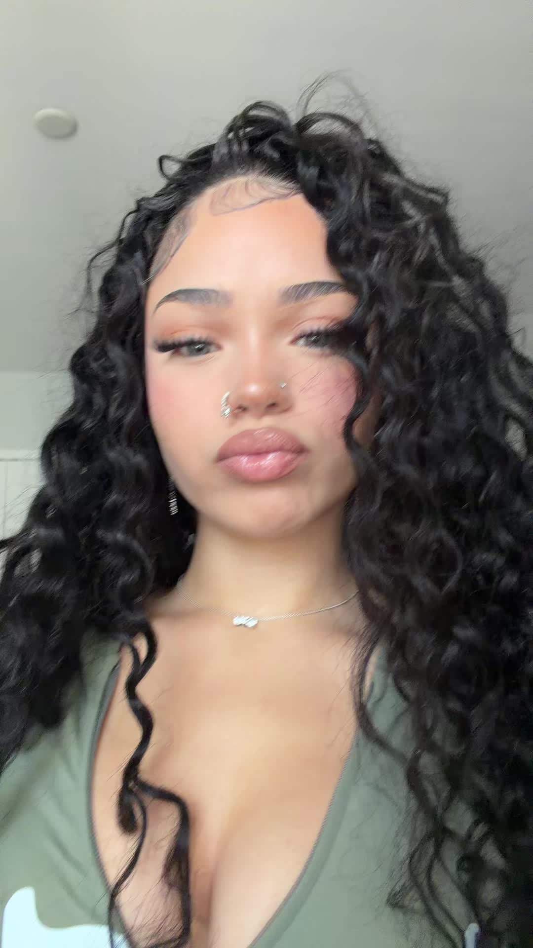 @kat<3