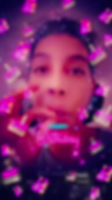 @Emotional damage 🤏🏽😊