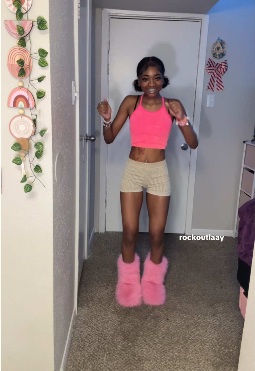 @rockoutlaay
