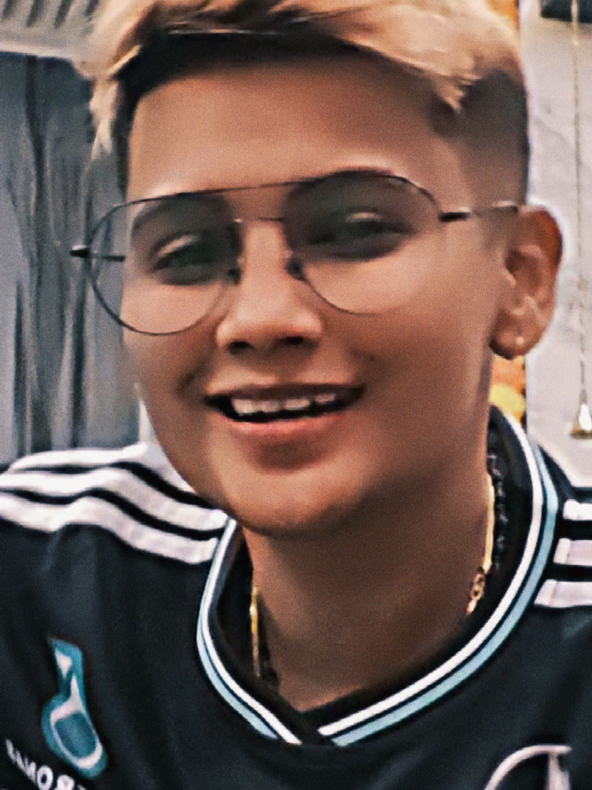 @SharmGeniusBeeSai❤️