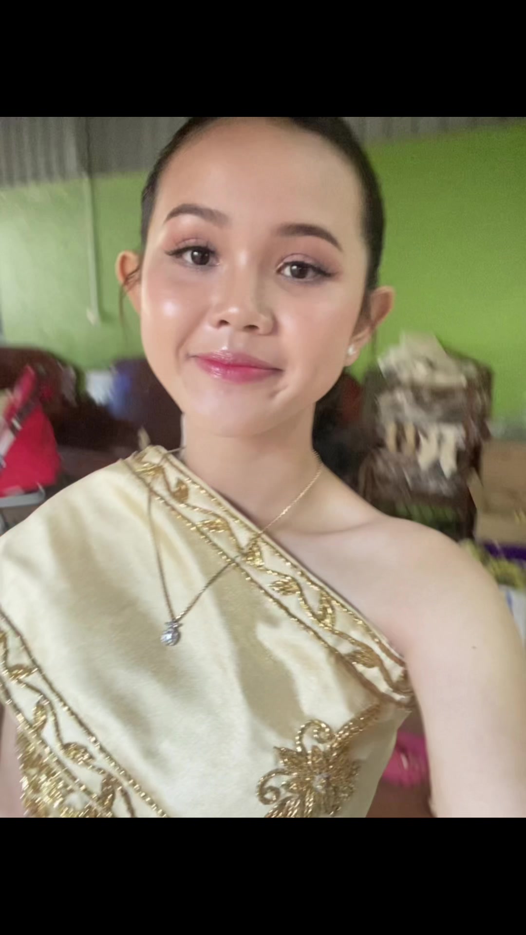 @Ly na