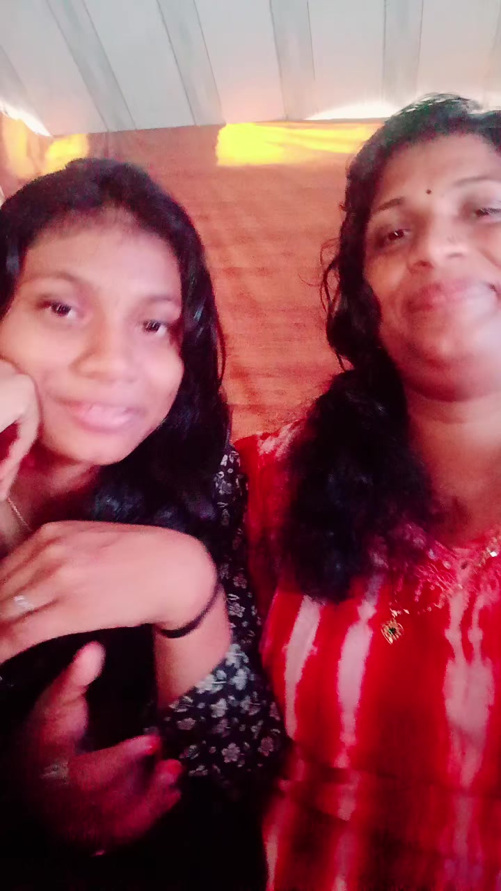 @achuzz&machuzz