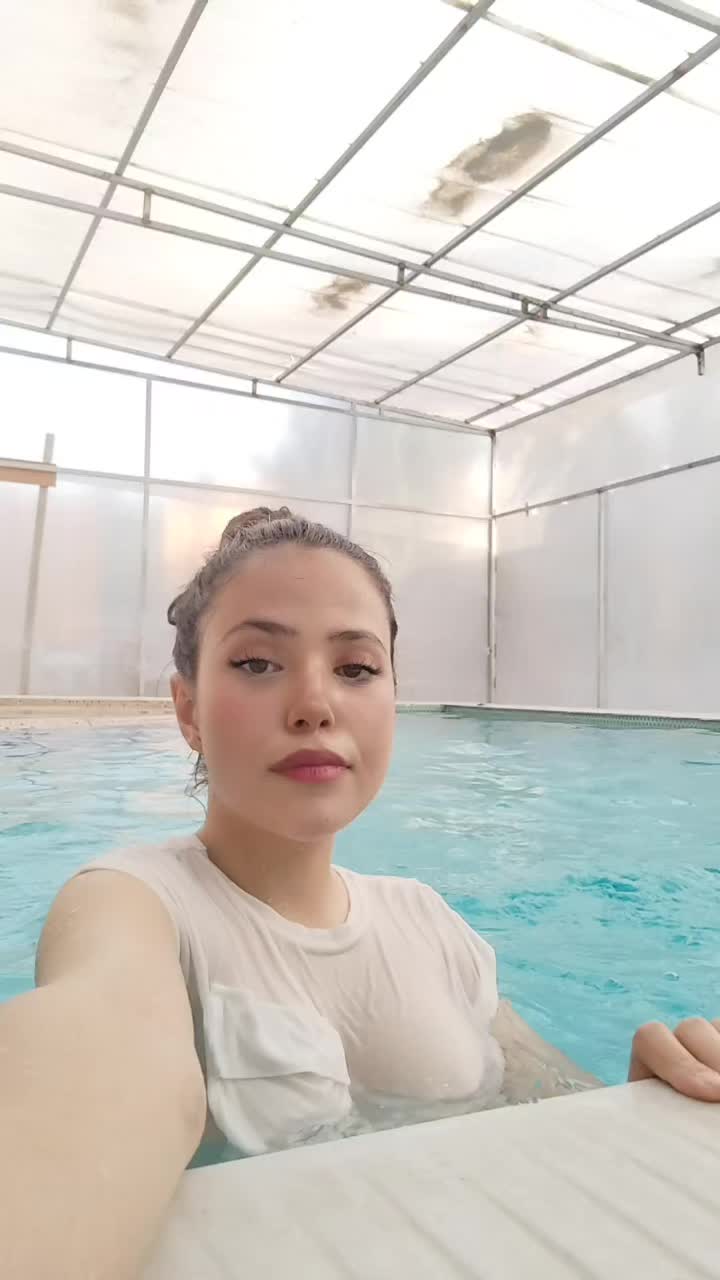 @e1naaazz