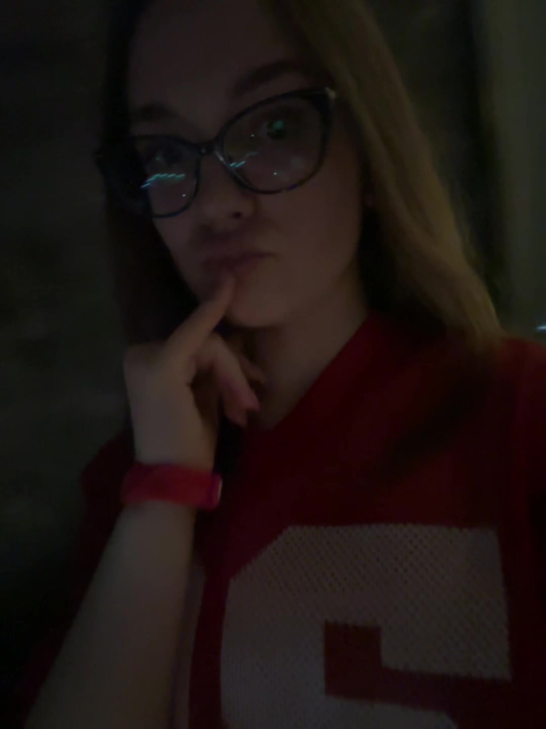 @annfox