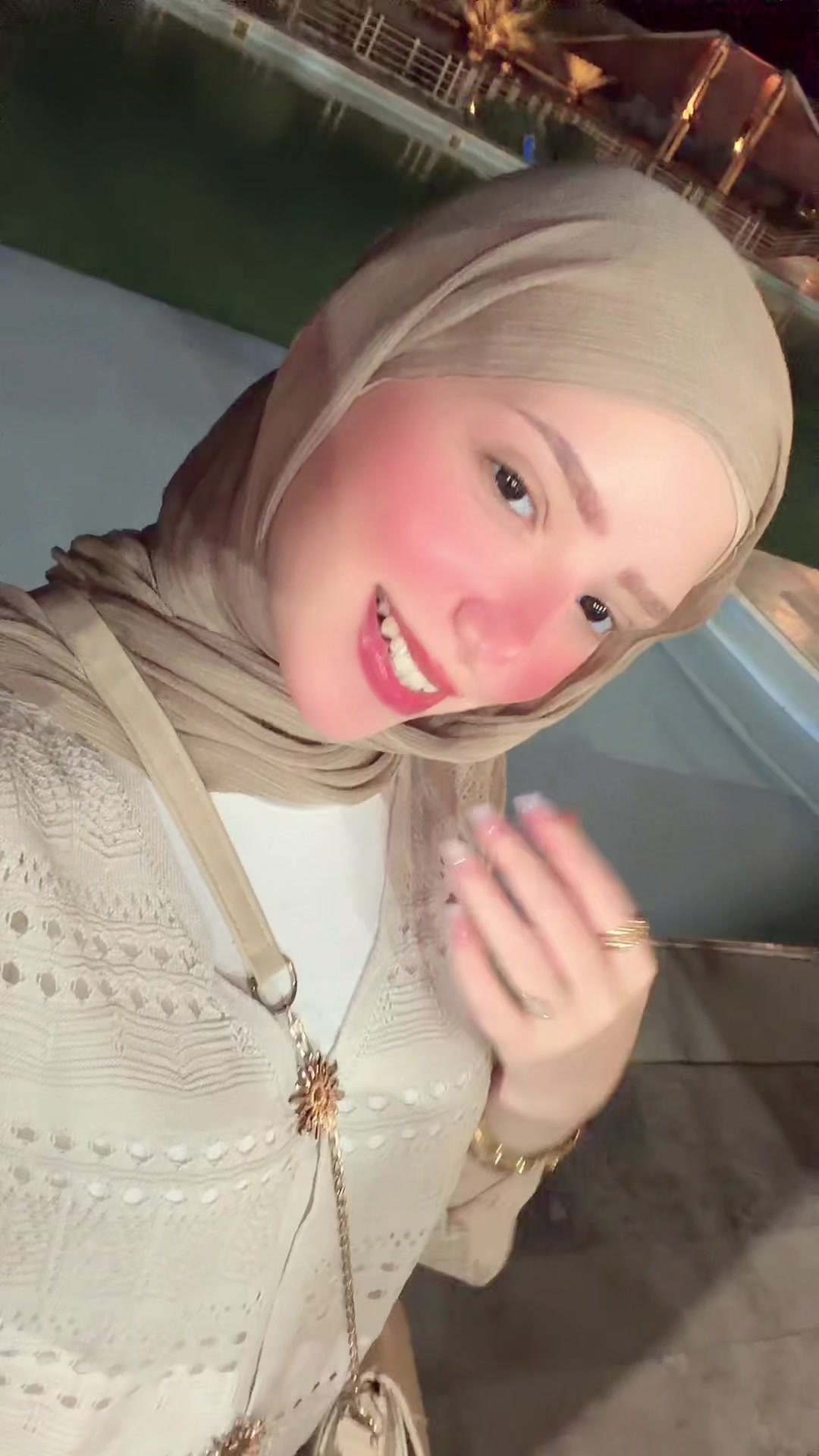 @كائن الاورنچ 🧡