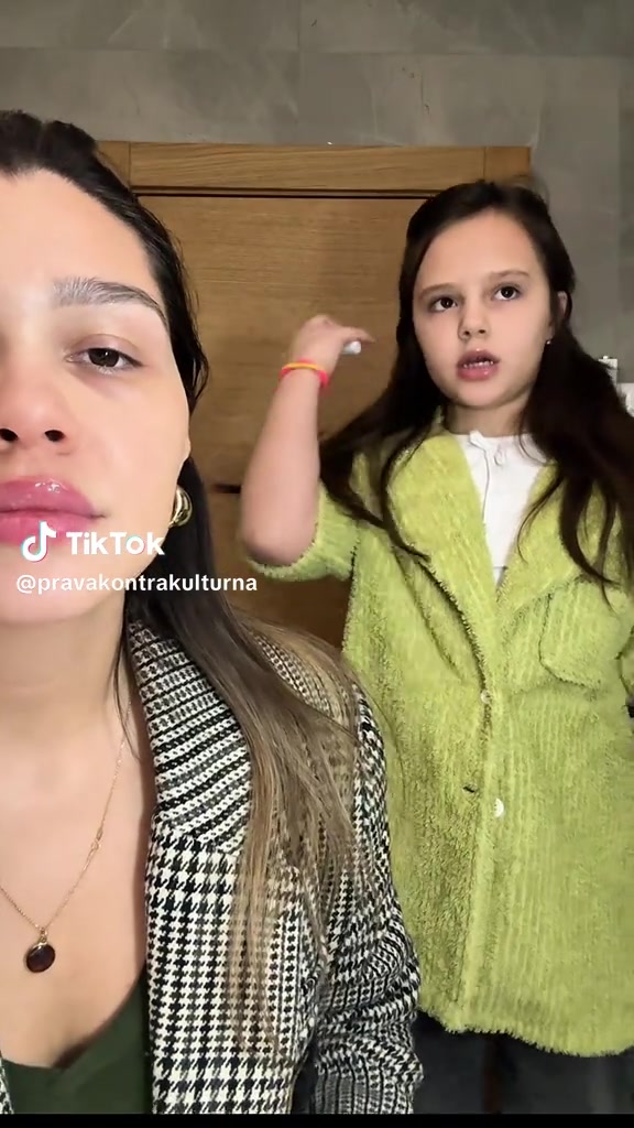 @Lena