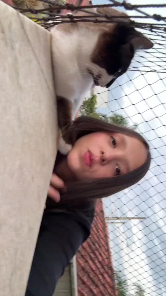 @Valenvlogs