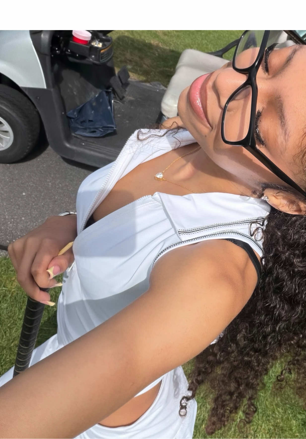@YonikaaW