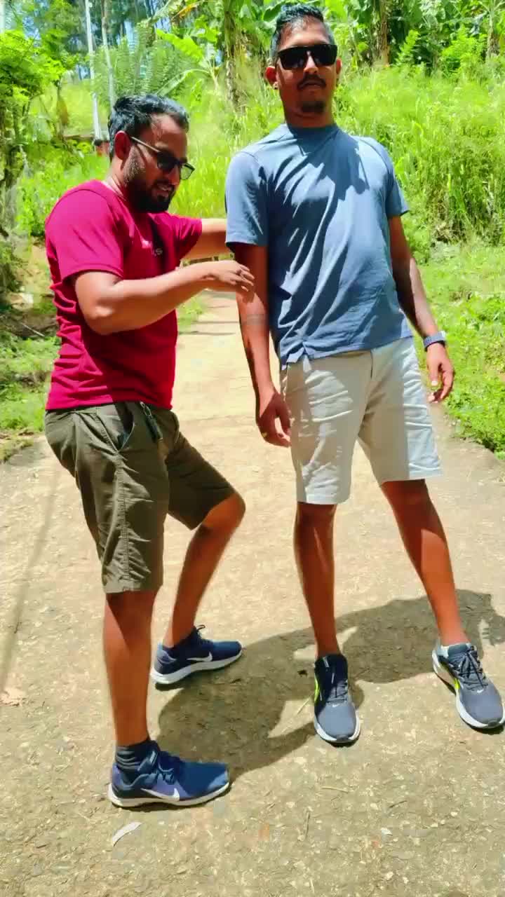 @Minu with sathsara 🌹🇱🇰👍